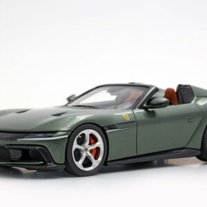 Ferrari 12Cilindri Spider 2024 Verde Toscana PREMIUM EDITION 1/43 BBR BBRC300EPRE - Imagen 5